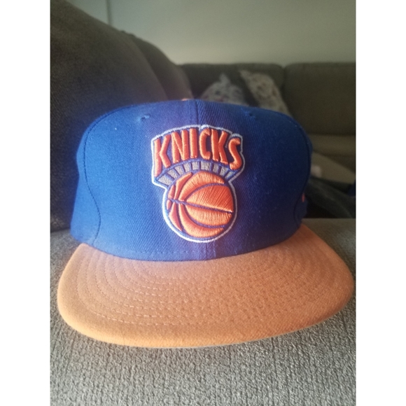 59FIFTY NEW YORK KNICKS NEW ERA SNAPBACK HAT - Picture 1 of 6